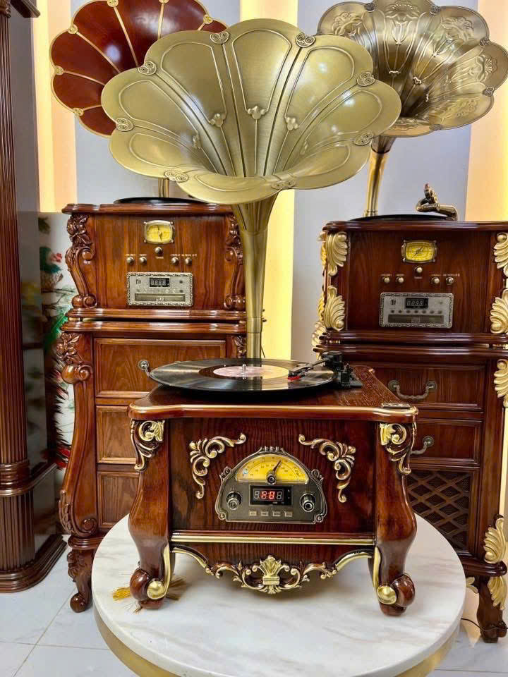 Máy hát đĩa than loa kèn cổ điển – Mẫu 06