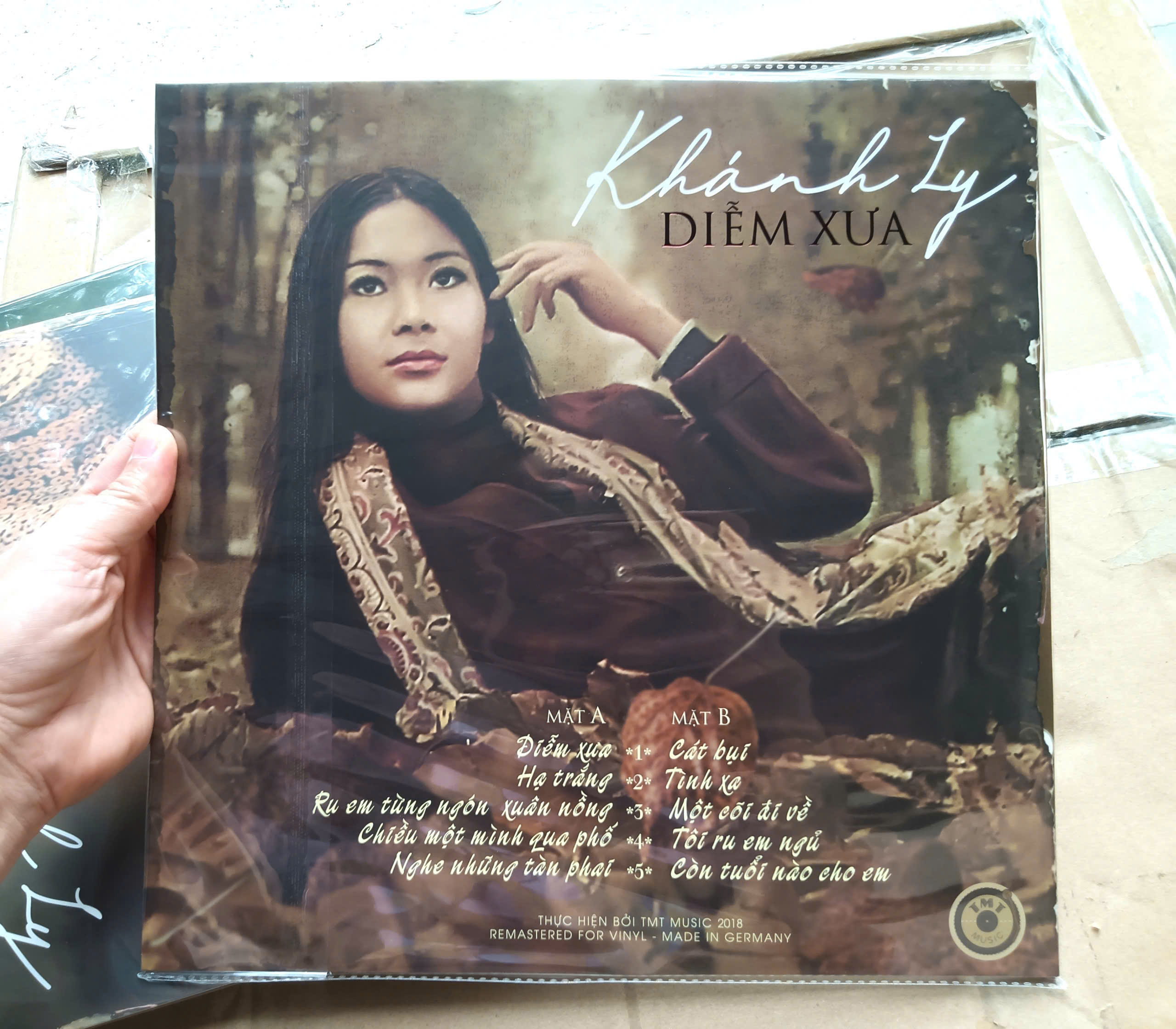 Đĩa than Khánh Ly – Diễm Xưa